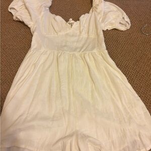 Cream Puff Sleeve Romper